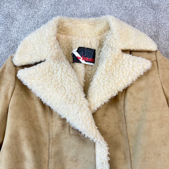 Vintage Women's 70's Wiman Vinyl Suede Button Front Sherpa Coat (Sz M) - Picture 8 of 15